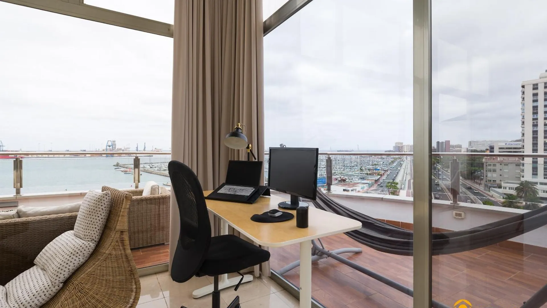 Apartamento Living Las Canteras - PENTHOUSE ALCARAVANERAS BEACH&FREE PARKING Las Palmas de Gran Canaria